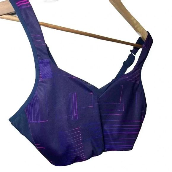 Women's Brooks Convertible Sports Bra Matrix Navy Print - Picture 4 of 16